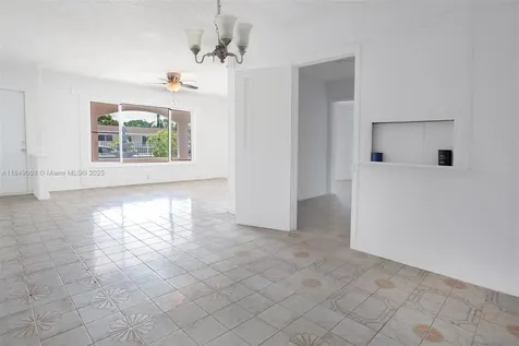 17915 NW 43rd Court Miami Gardens FL 33055