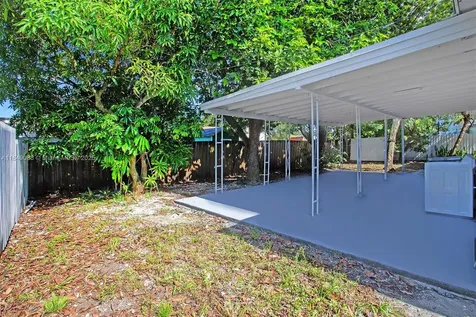 17915 NW 43rd Court Miami Gardens FL 33055