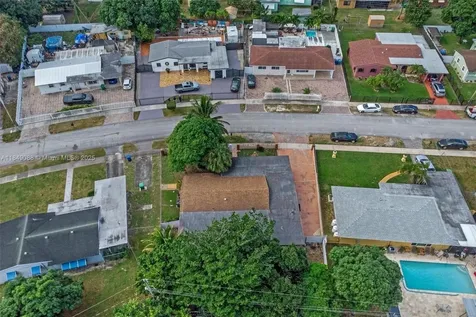 17915 NW 43rd Court Miami Gardens FL 33055