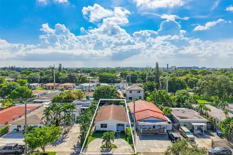 250 NW 61st Avenue Miami FL 33126