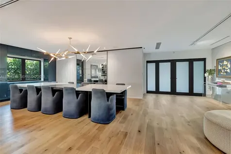 2152 Prairie Avenue Miami Beach FL 33139