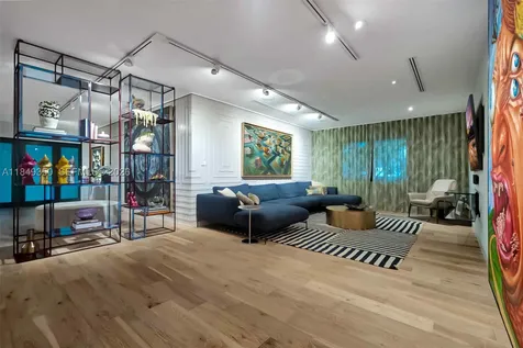 2152 Prairie Avenue Miami Beach FL 33139