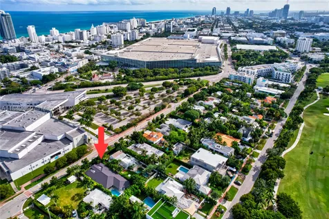 2152 Prairie Avenue Miami Beach FL 33139