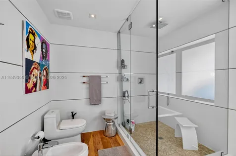 2152 Prairie Avenue Miami Beach FL 33139