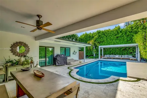 2152 Prairie Avenue Miami Beach FL 33139