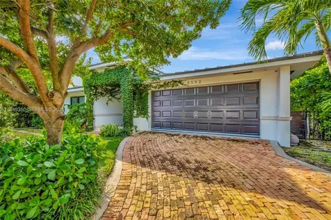 2152 Prairie Avenue Miami Beach FL 33139