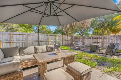 2330 Croton Court Pembroke Pines FL 33026