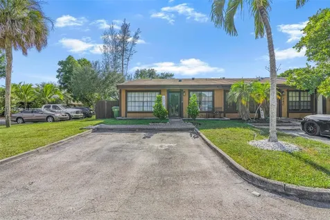 2330 Croton Court Pembroke Pines FL 33026