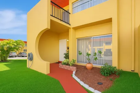 13731 SW 84th Street Miami FL 33183
