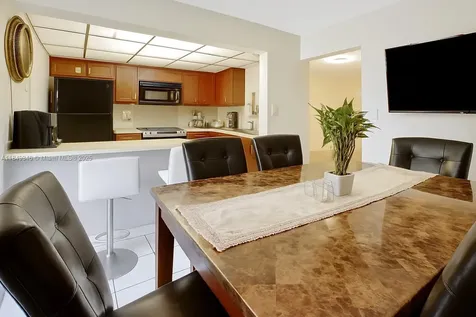 13731 SW 84th Street Miami FL 33183