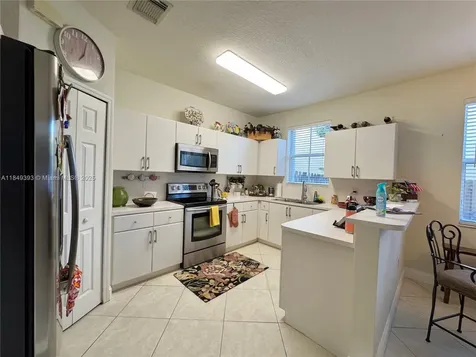 11575 SW 138th Avenue Miami FL 33186