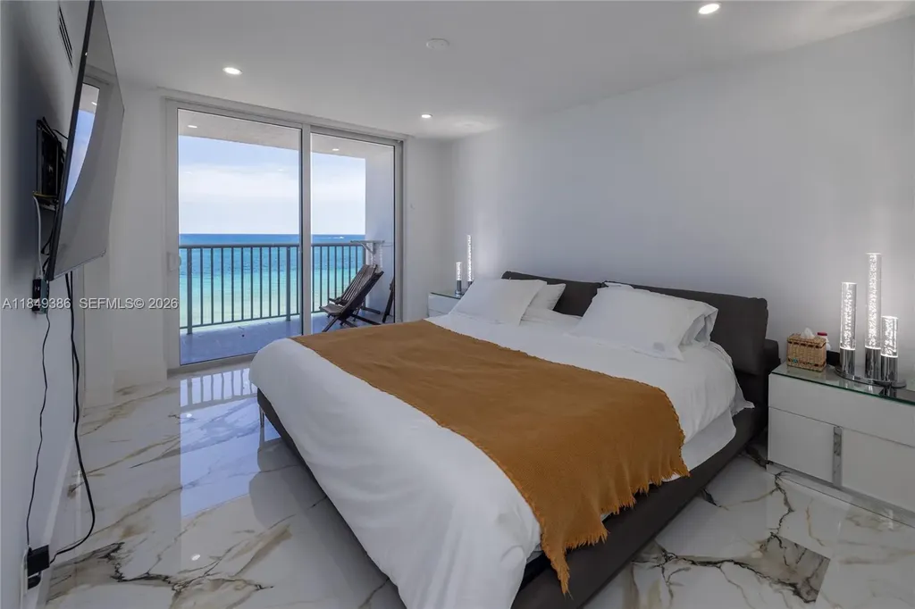 400 N Surf Road Hollywood FL 33019