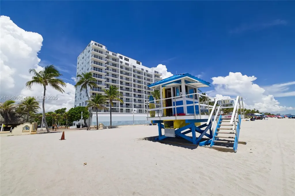 400 N Surf Road Hollywood FL 33019