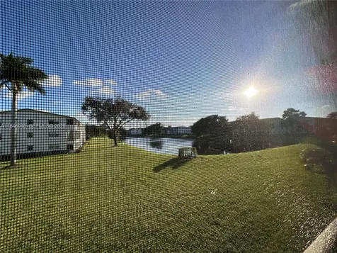 569 Fanshaw N Boca Raton FL 33434