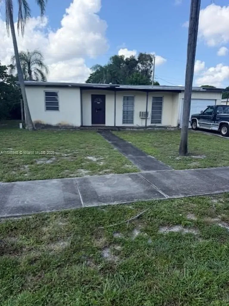 254 NE 42nd Court Deerfield Beach FL 33064