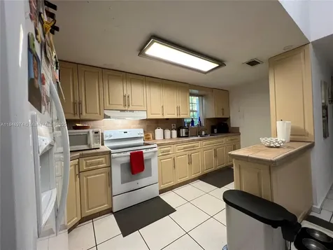 3101 SW 103rd Court Miami FL 33165