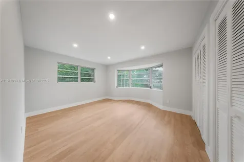 10420 SW 98th Street Miami FL 33176