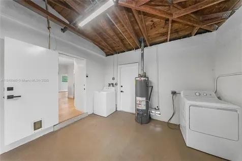 10420 SW 98th Street Miami FL 33176