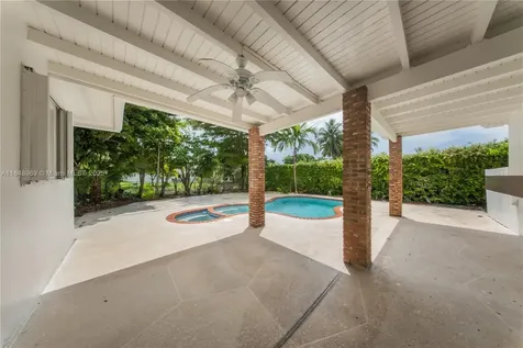 10420 SW 98th Street Miami FL 33176