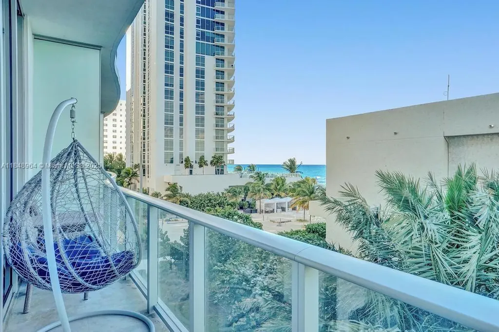 4111 S Ocean Drive Hollywood FL 33019