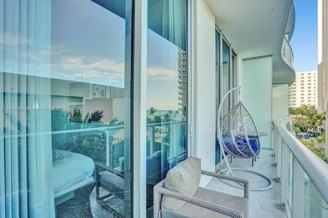 4111 S Ocean Drive Hollywood FL 33019