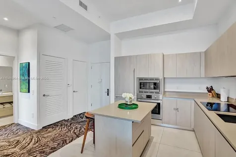 4111 S Ocean Drive Hollywood FL 33019