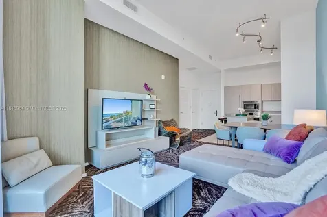 4111 S Ocean Drive Hollywood FL 33019