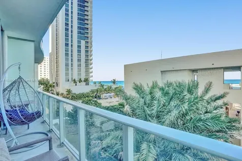 4111 S Ocean Drive Hollywood FL 33019