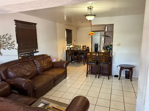 825 NE 12th Street Homestead FL 33030