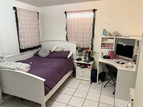 825 NE 12th Street Homestead FL 33030