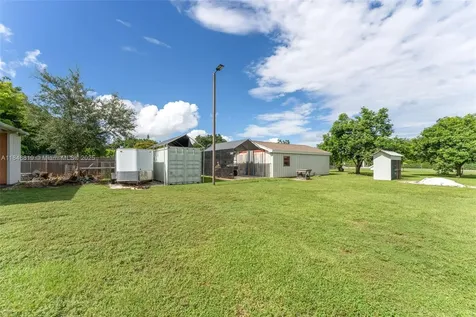 19205 SW 222nd Street Miami FL 33170