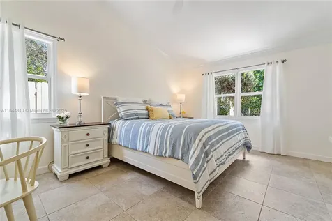 221 W Colony Way W Jupiter FL 33458