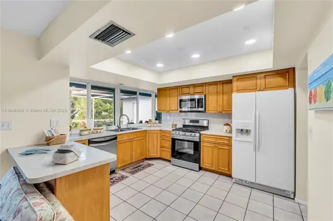 7637 Alhambra Boulevard Miramar FL 33023