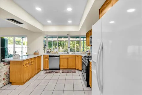 7637 Alhambra Boulevard Miramar FL 33023