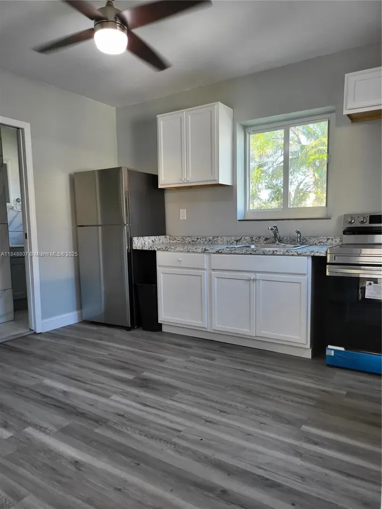 123 NW 59th Street Miami FL 33127