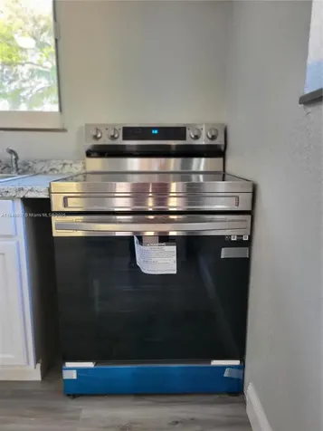 123 NW 59th Street Miami FL 33127