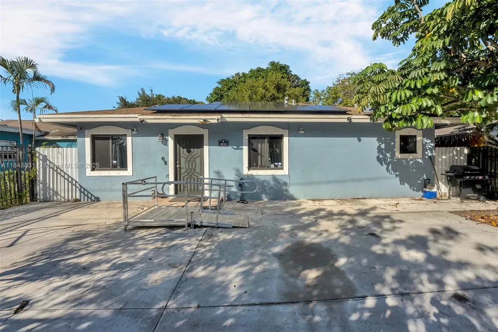 1933 NW 85th Street Miami FL 33147
