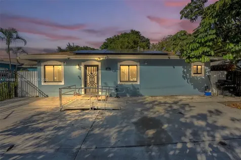 1933 NW 85th Street Miami FL 33147
