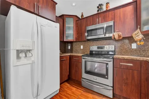 1933 NW 85th Street Miami FL 33147