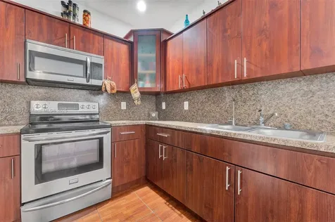1933 NW 85th Street Miami FL 33147