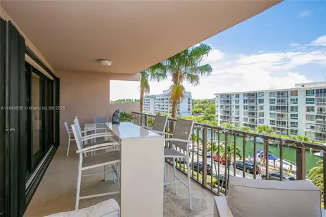 1800 NE 114th Street Miami FL 33181