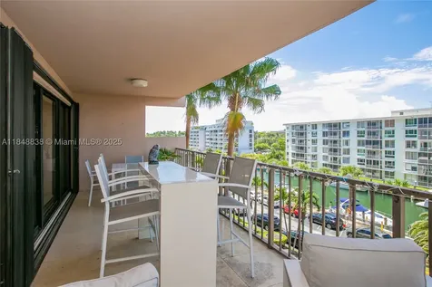 1800 NE 114th Street Miami FL 33181