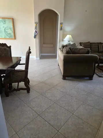 4017 W Hamilton Key West Palm Beach FL 33411