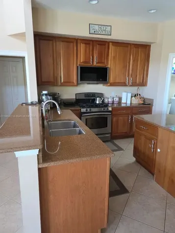 4017 W Hamilton Key West Palm Beach FL 33411