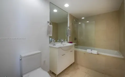 485 Brickell Avenue Miami FL 33131