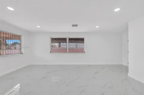 3400 W 13th Avenue Hialeah FL 33012