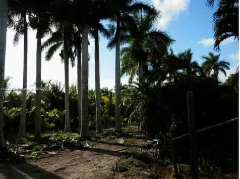 SW 212th Avenue Unincorporated Dade FL 33034