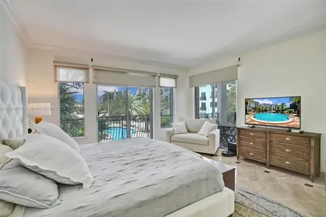 3700 Island Boulevard Aventura FL 33160