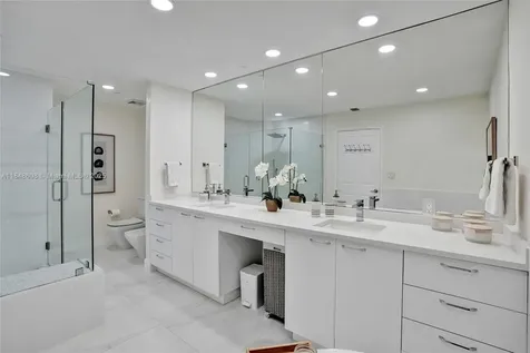 3700 Island Boulevard Aventura FL 33160