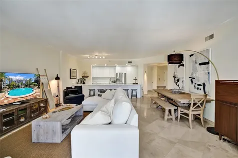 3700 Island Boulevard Aventura FL 33160